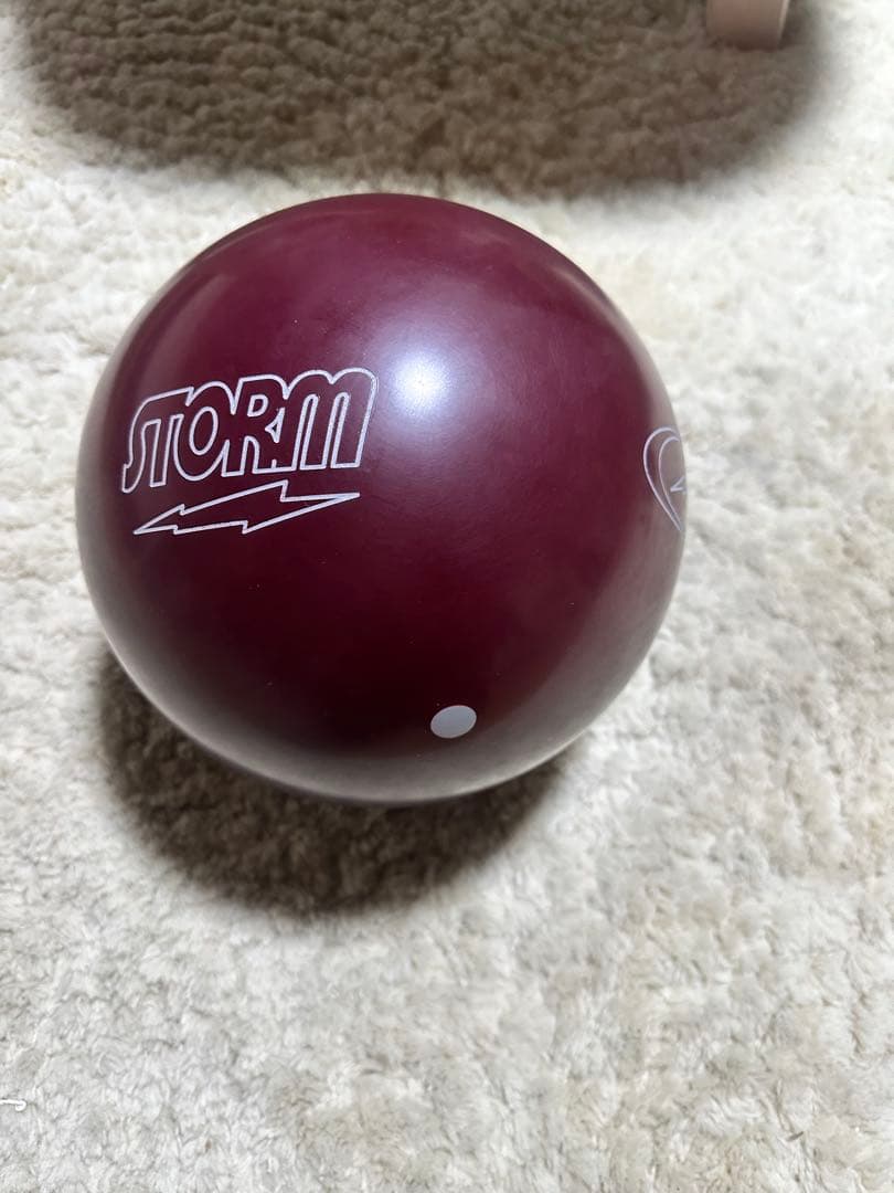 《新品》STORM MARVEL U-NXT ボウリングボール 15ポ
