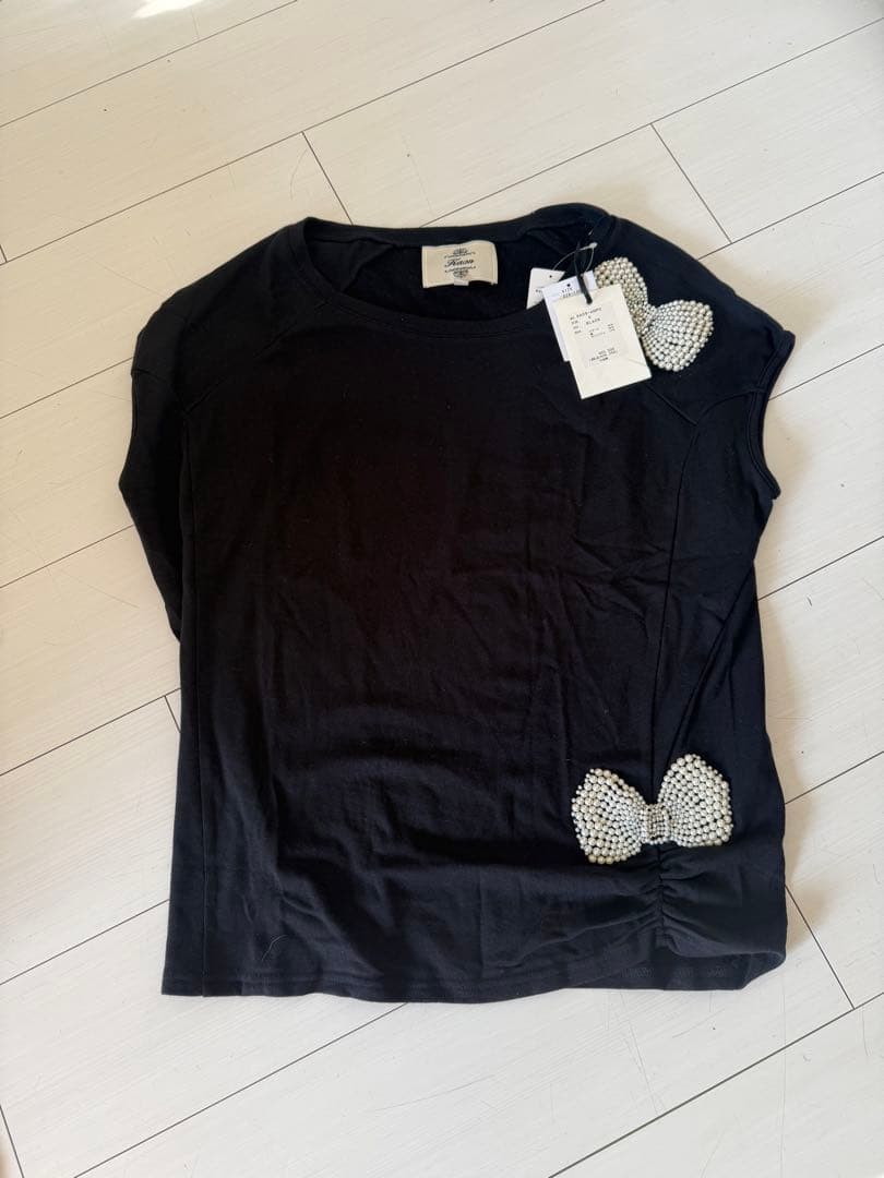 半額以下！Kaon　カオンアクアガール　トップス　Sサイズ