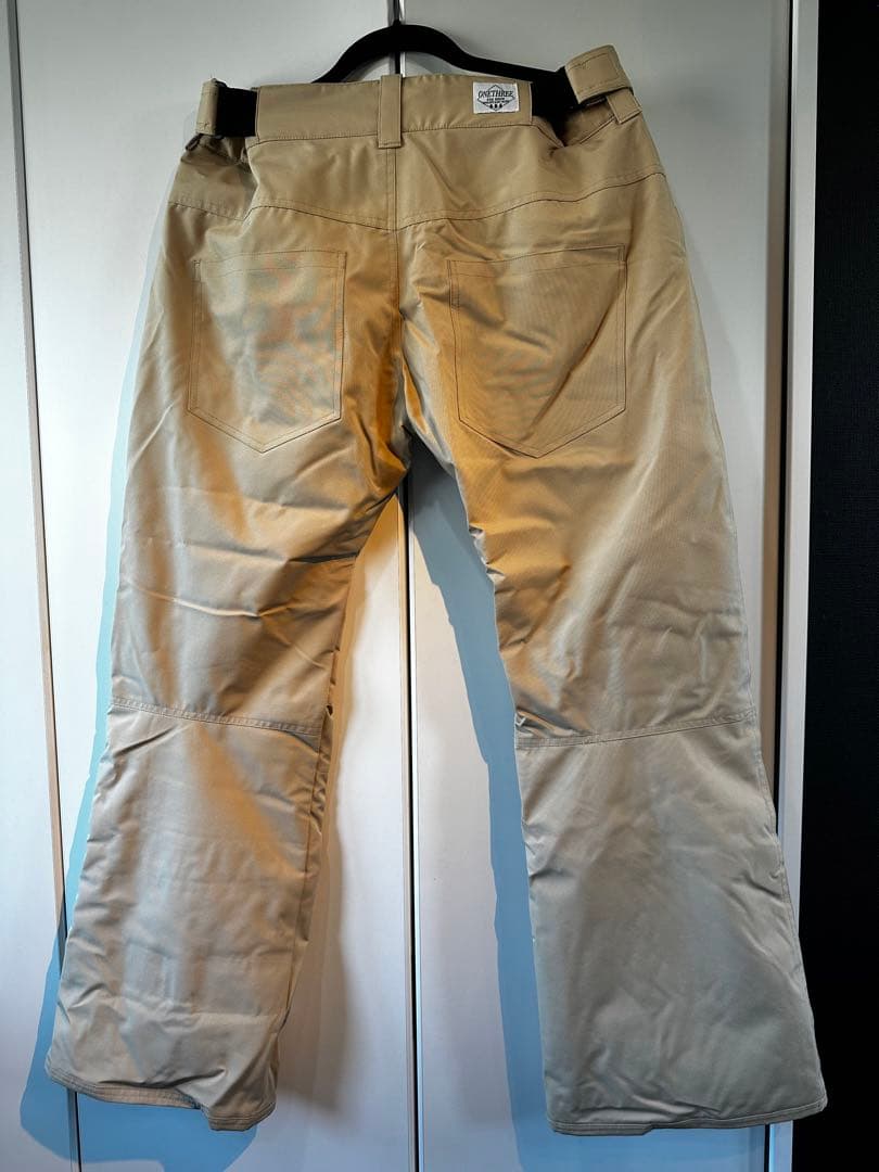 ONETHREE(ワンスリー) スノーウェア上下セット(ホワイト&ベージュ)美品