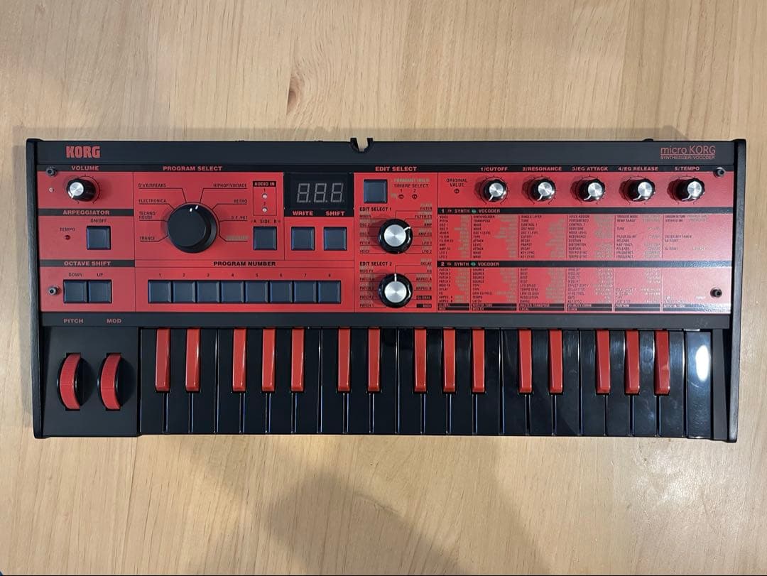 【最終値下げ】microKORG シンセサイザー 限定色　KORG(コルグ)