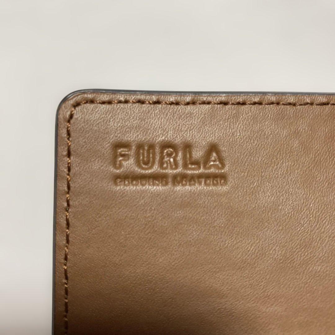 フルラ 長財布 黒ベージュ 美品