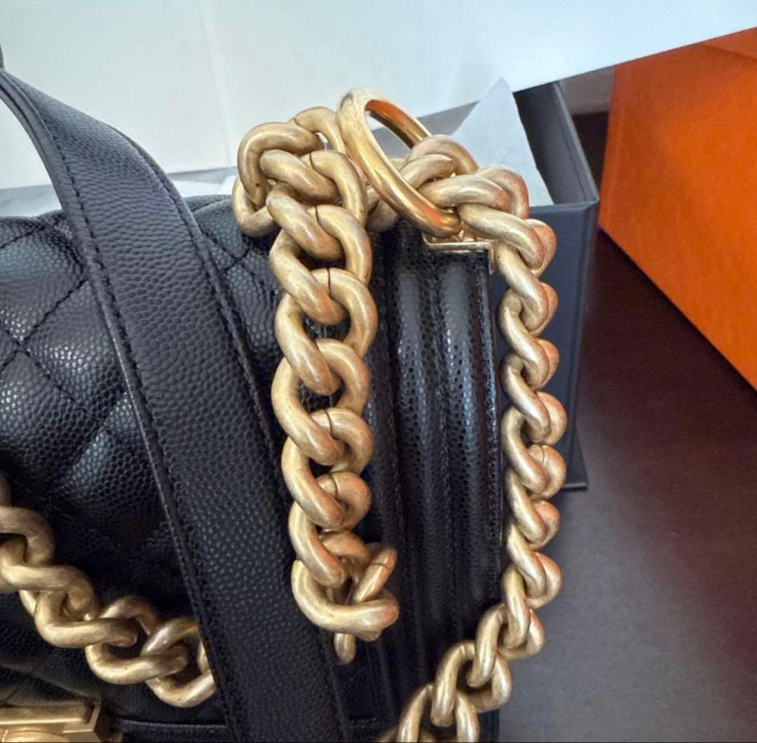 Kです。CHANEL ボーイシャネル　25センチ