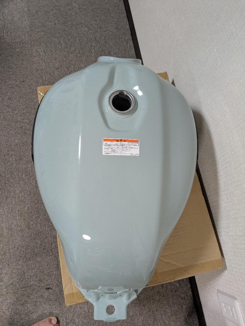 GB350S プコブルータンク