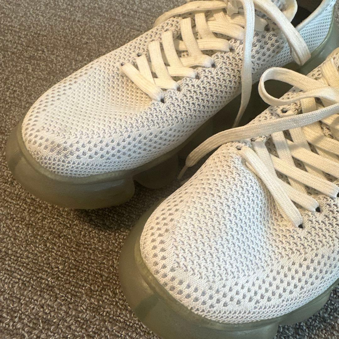 grounds スニーカー