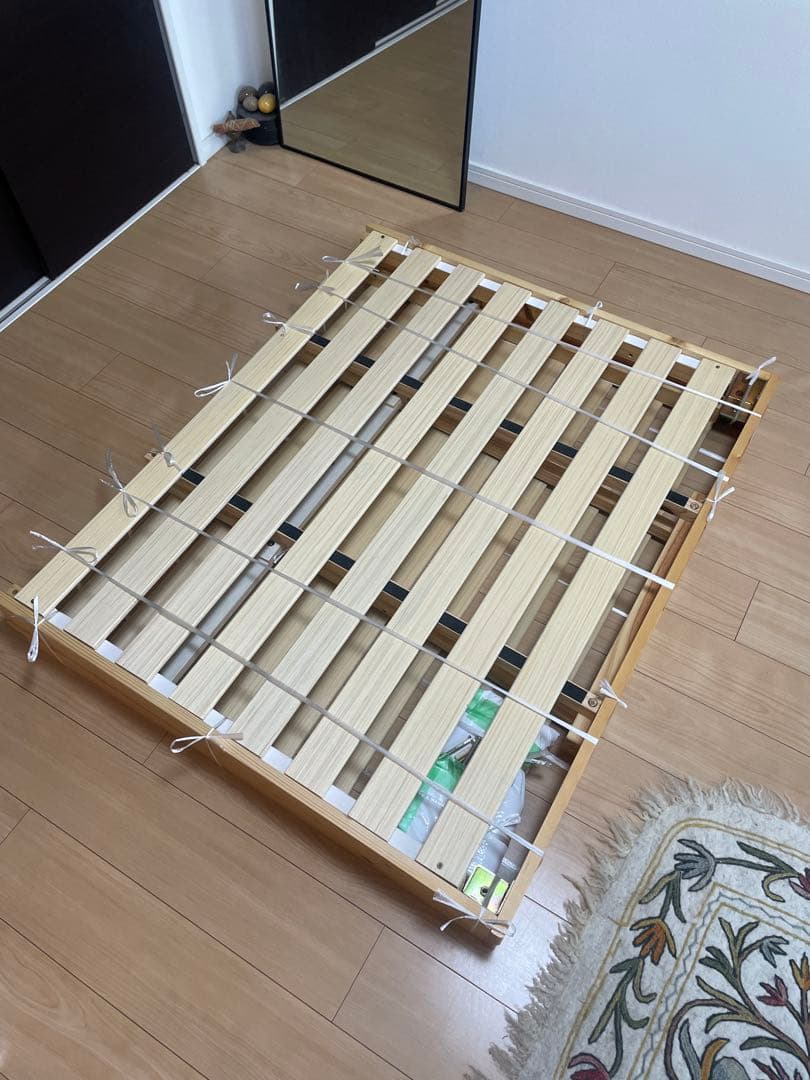 セミダブルベッドフレーム 天然木製 すのこ