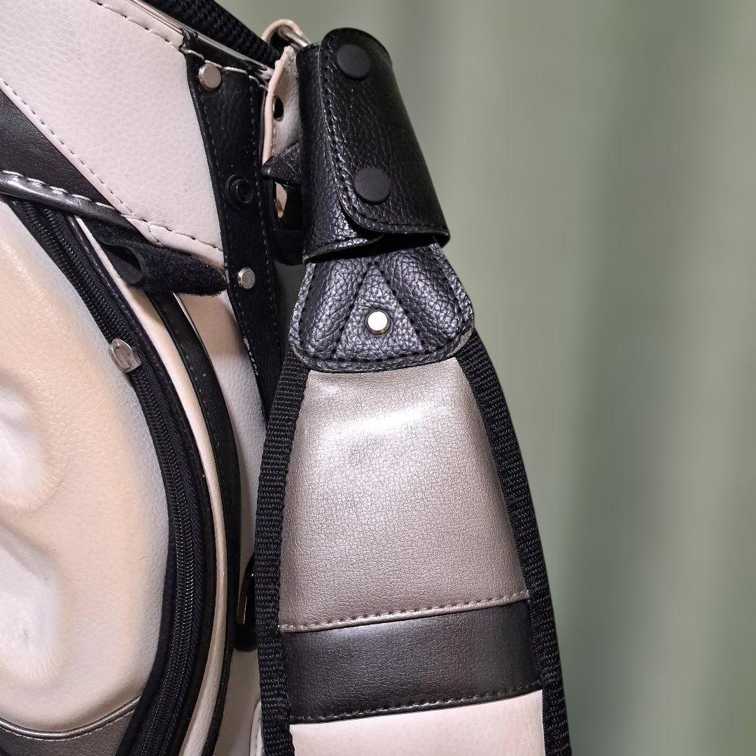 ティゴラゴルフキャディバッグ本格３点式ツアーバック。フード付き。9.5インチ