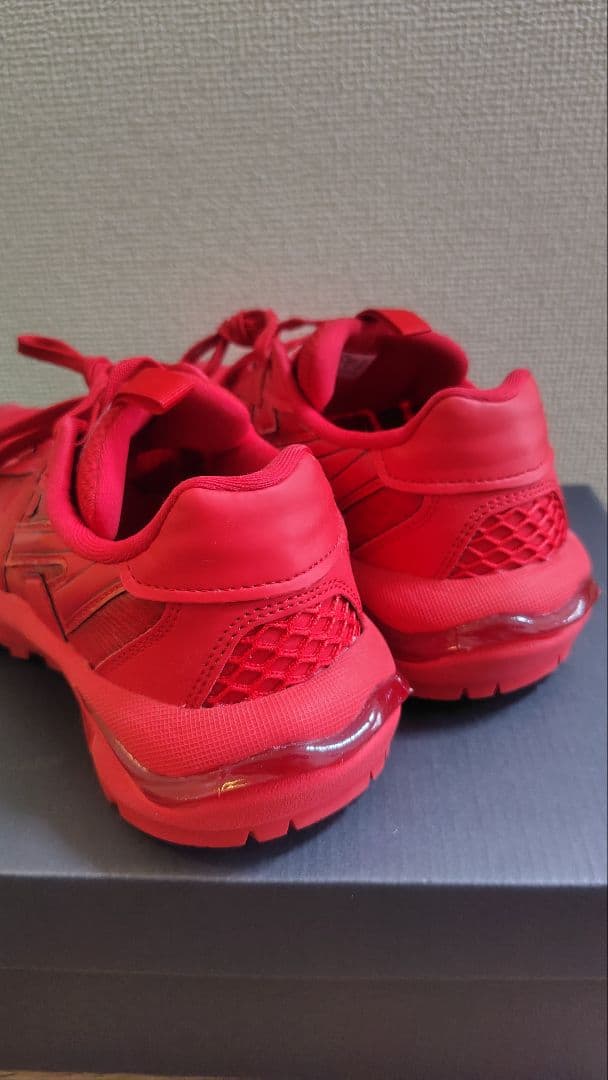 Onitsuka Tiger TIGTRAIL スニーカー