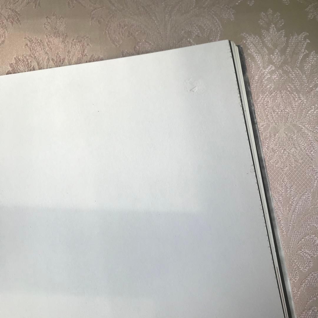 THE 100 GREATEST ENTERTAINERS イルミナティ