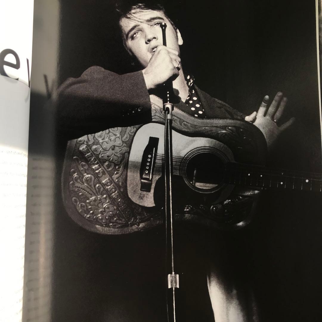 THE 100 GREATEST ENTERTAINERS イルミナティ