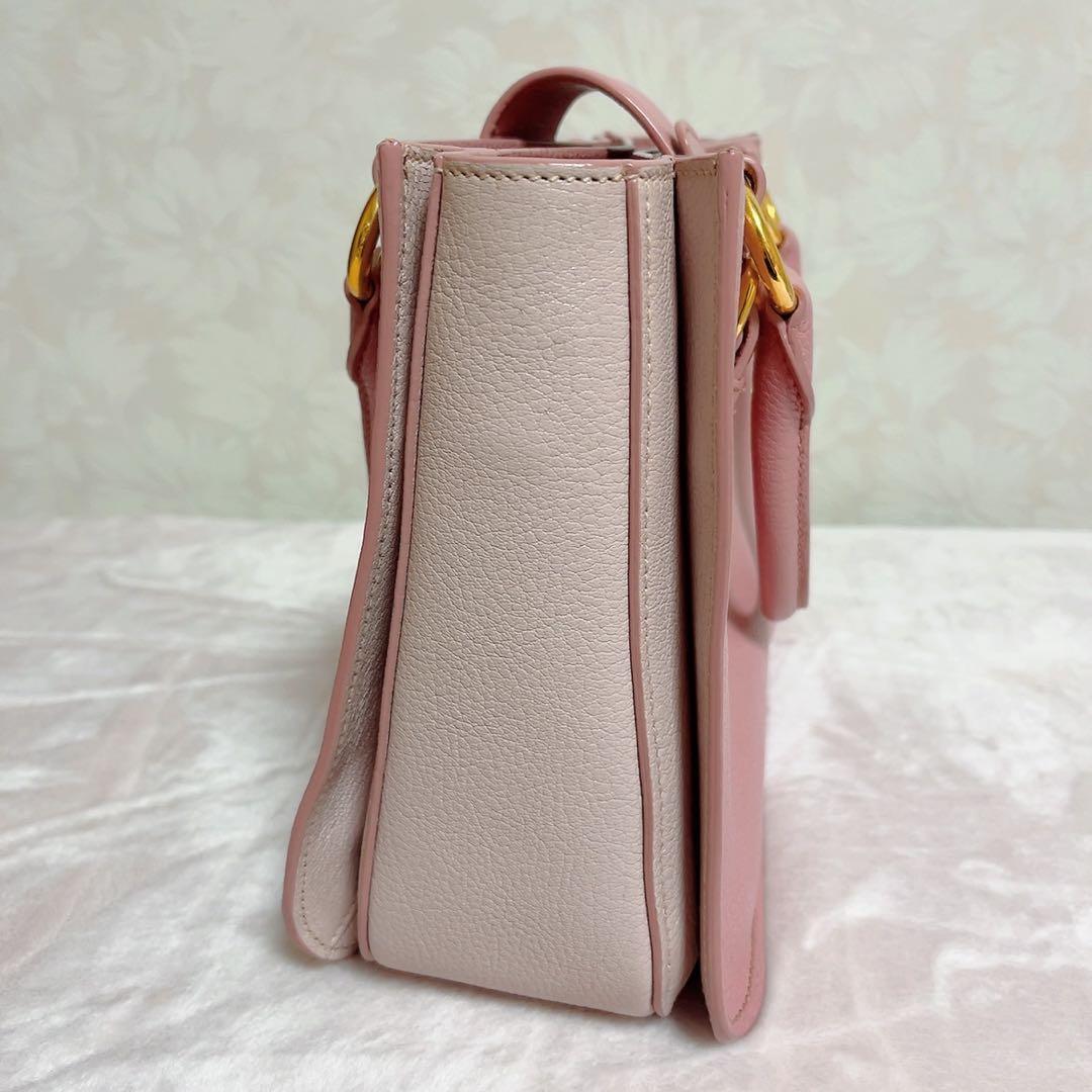 MIUMIU ミュウミュウ ハンドバッグ ショルダーバッグ マドラス ピンク