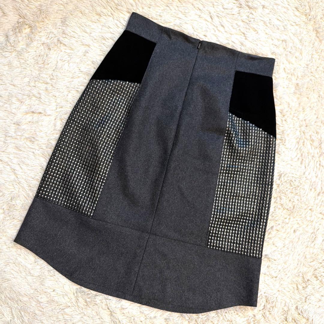 【新品タグ付】a Ferretti イタリア製　定価7万円　スカート