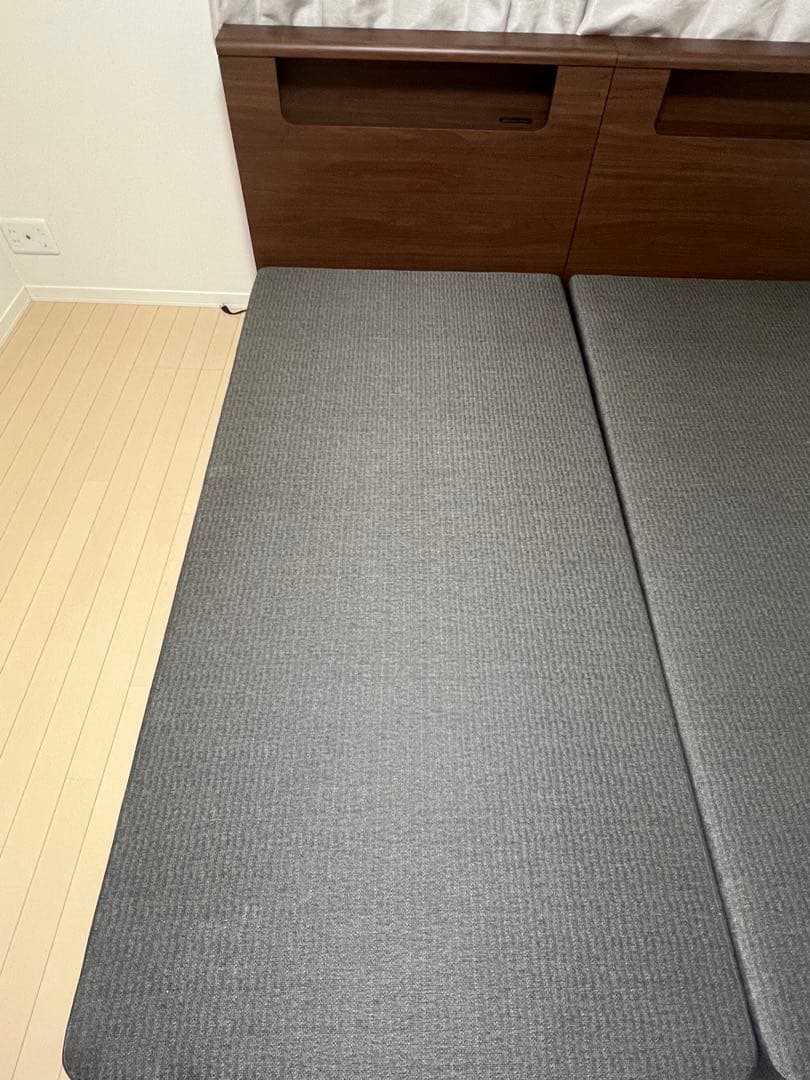 大幅値下げ！【SIMMONS】シモンズ　ベッドフレーム　シングル