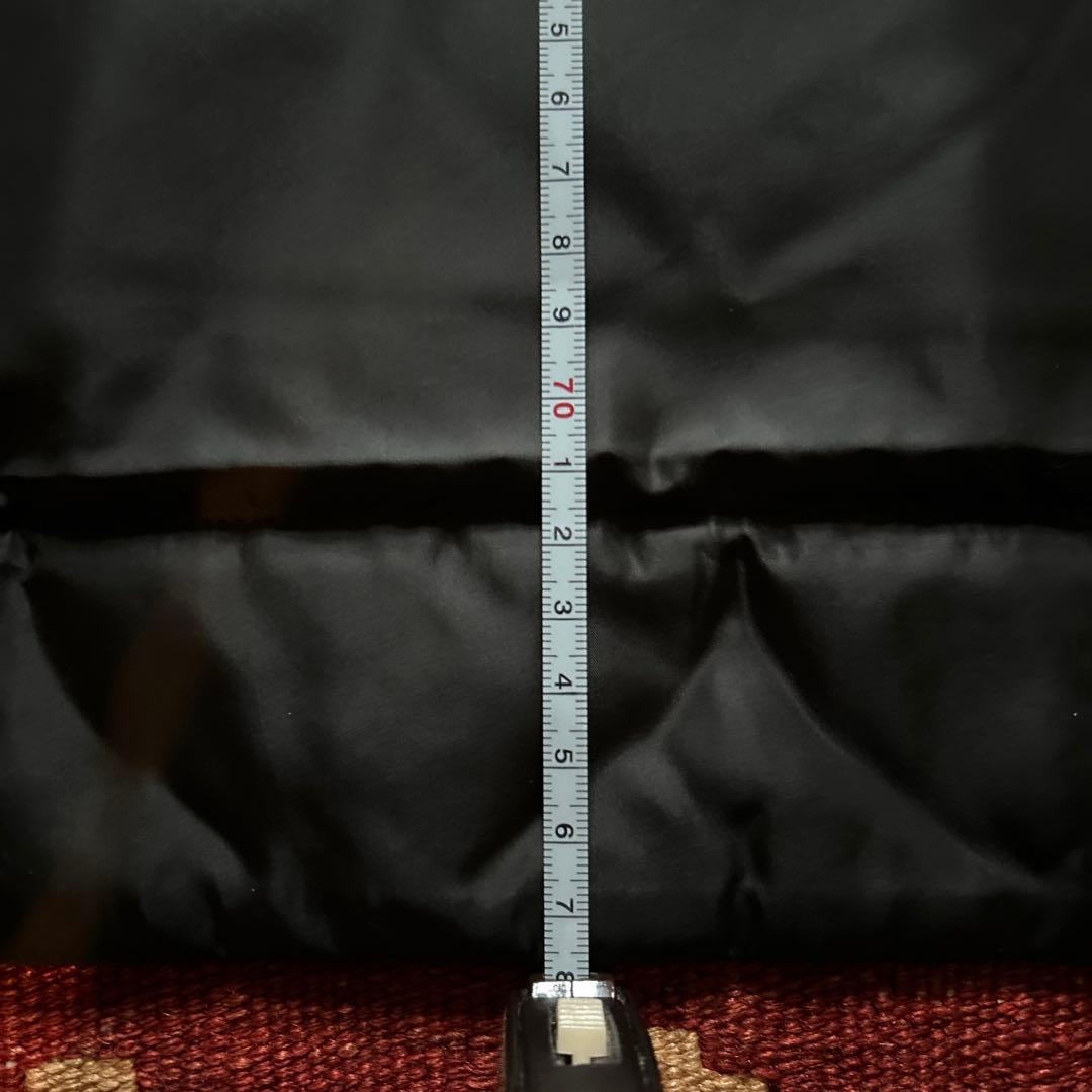 【新品未使用】LE PHILキルティングプルオーバー