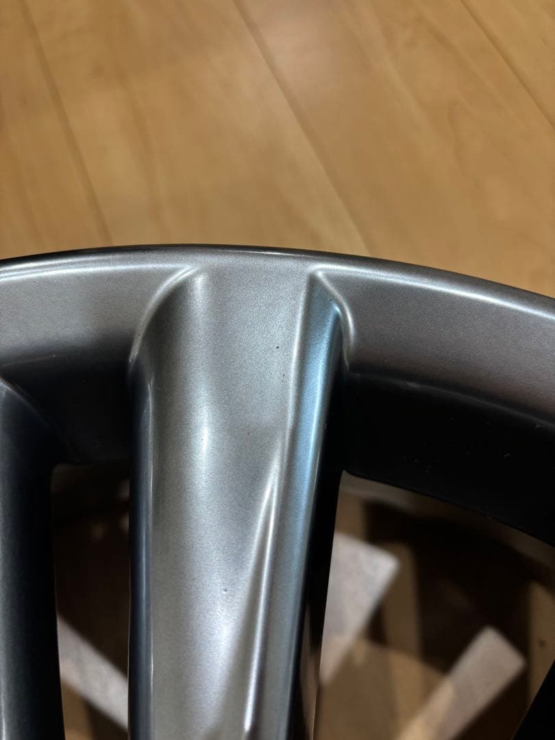 ハリアー60系 ハイブリッド純正ホイール 18インチ 7.5J