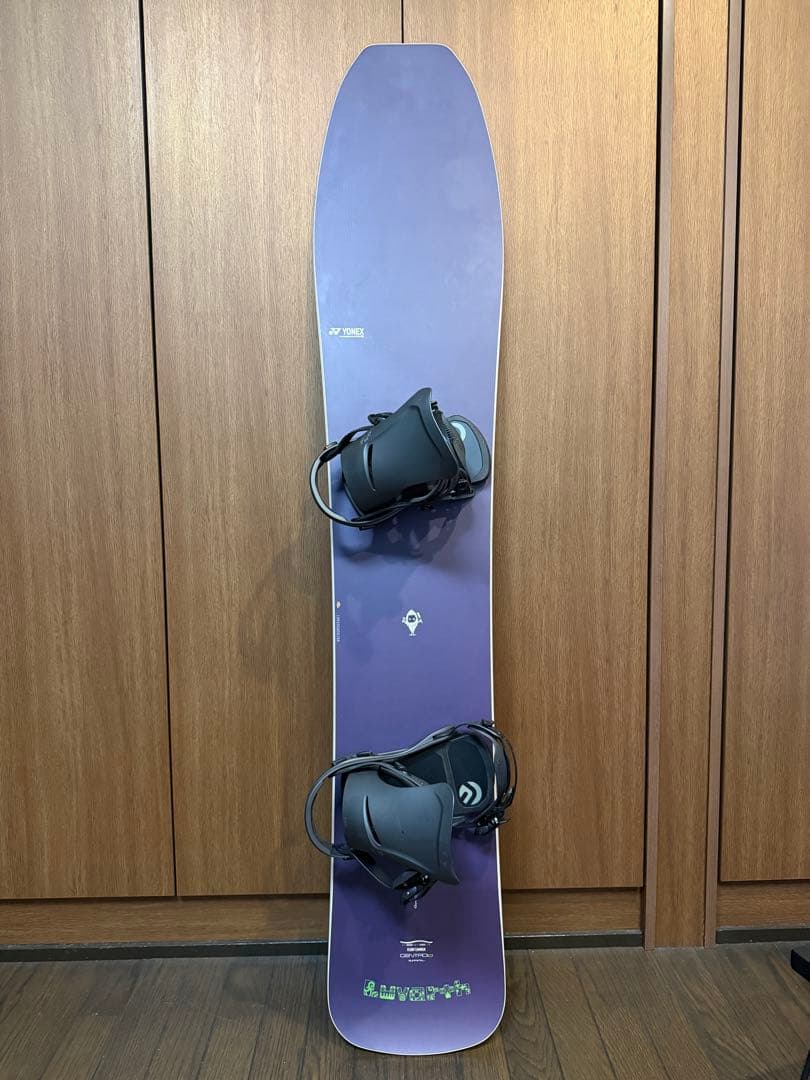 スノーボード YONEX LUVARTH