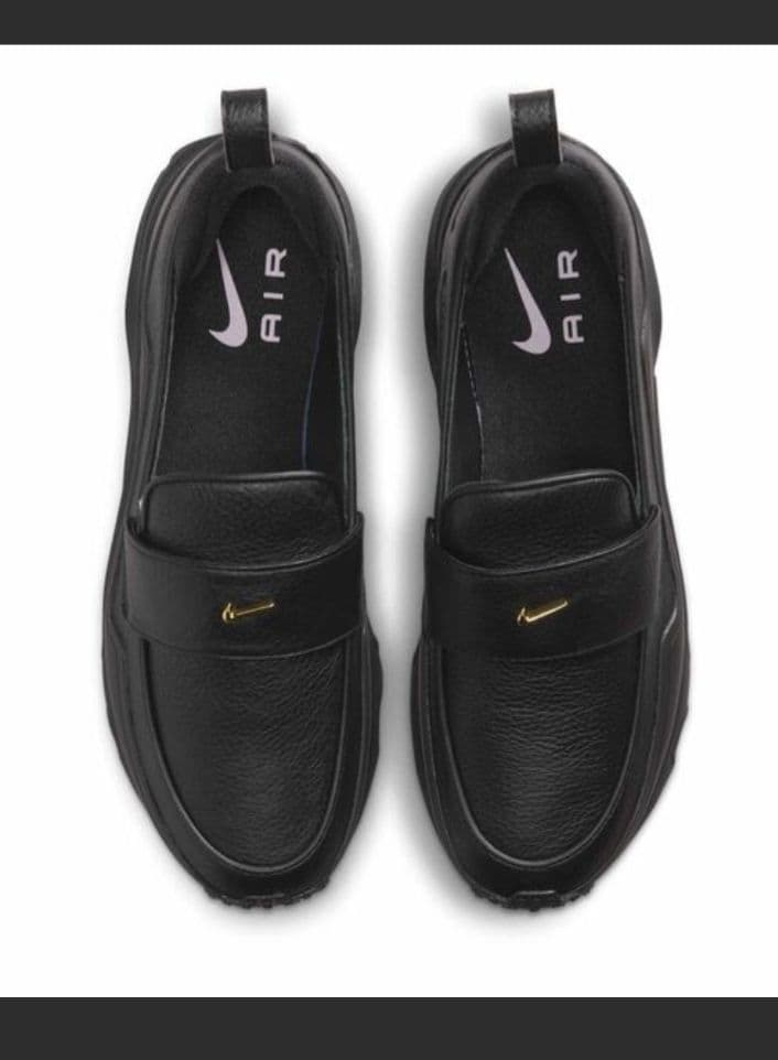 ナイキ　エアマックス　フェノメナ　ブラック　ローファー