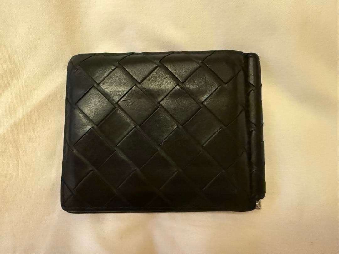 BOTTEGA VENETAボッテガヴェネタ　マネークリップ　二つ折り財布