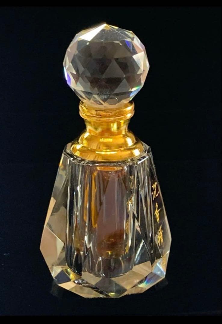 沈香 香木 伽羅 沈香精油　2ml (高ランク本物)