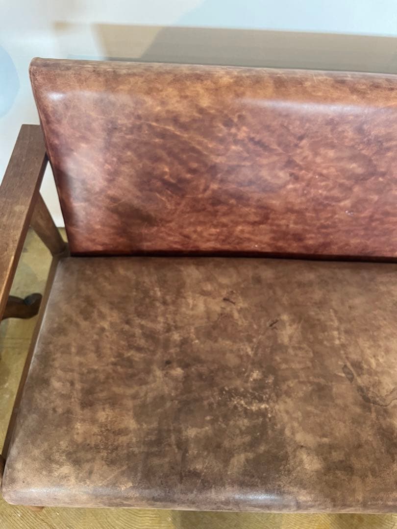 KJ　2人掛けヴィンテージ革ソファ