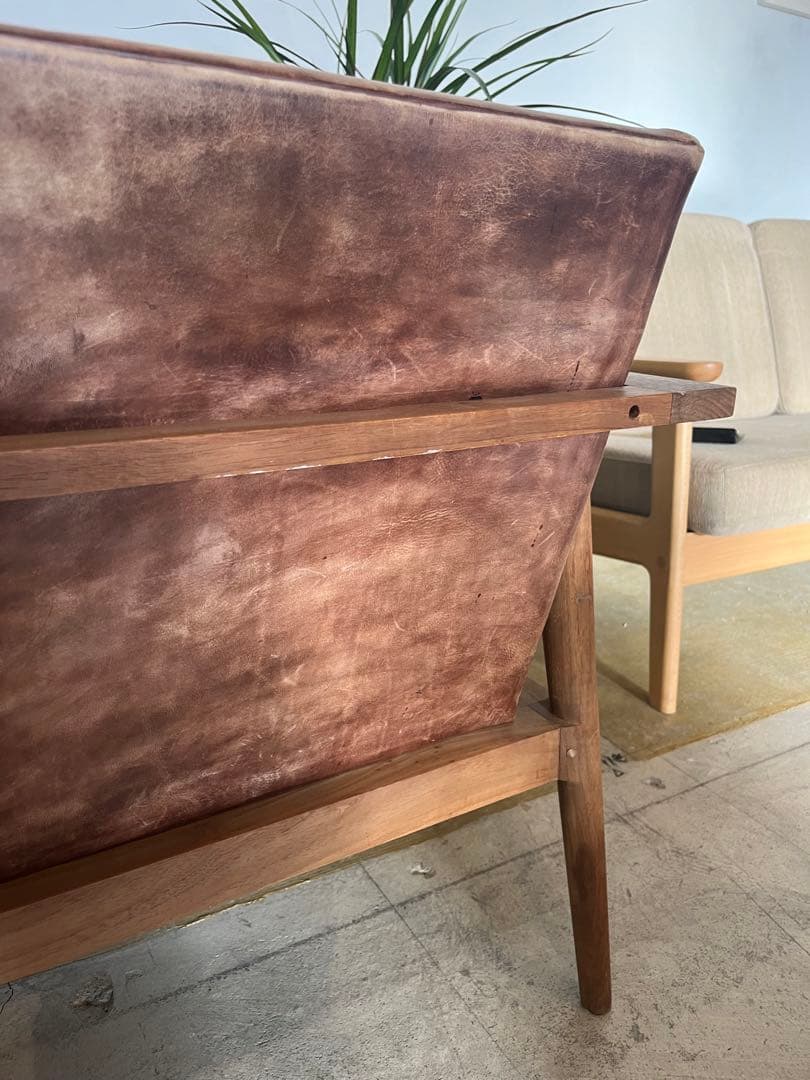 KJ　2人掛けヴィンテージ革ソファ