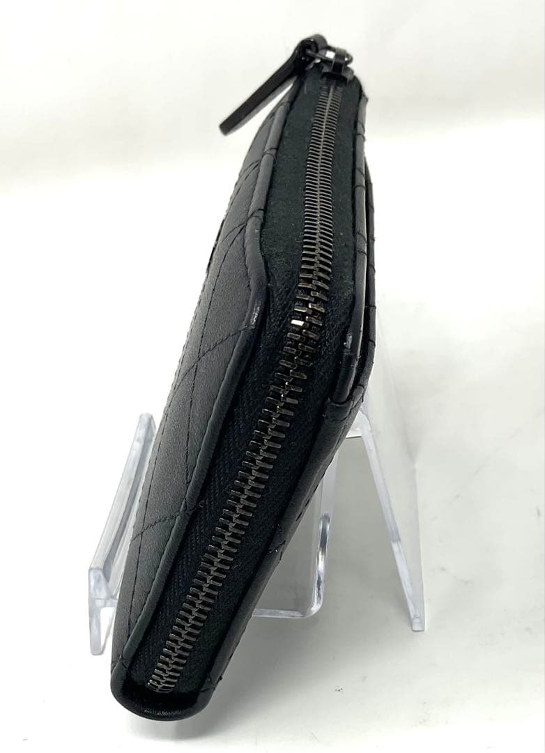 CHANEL ソーブラック　コンパクトウォレット　フラグメントケース
