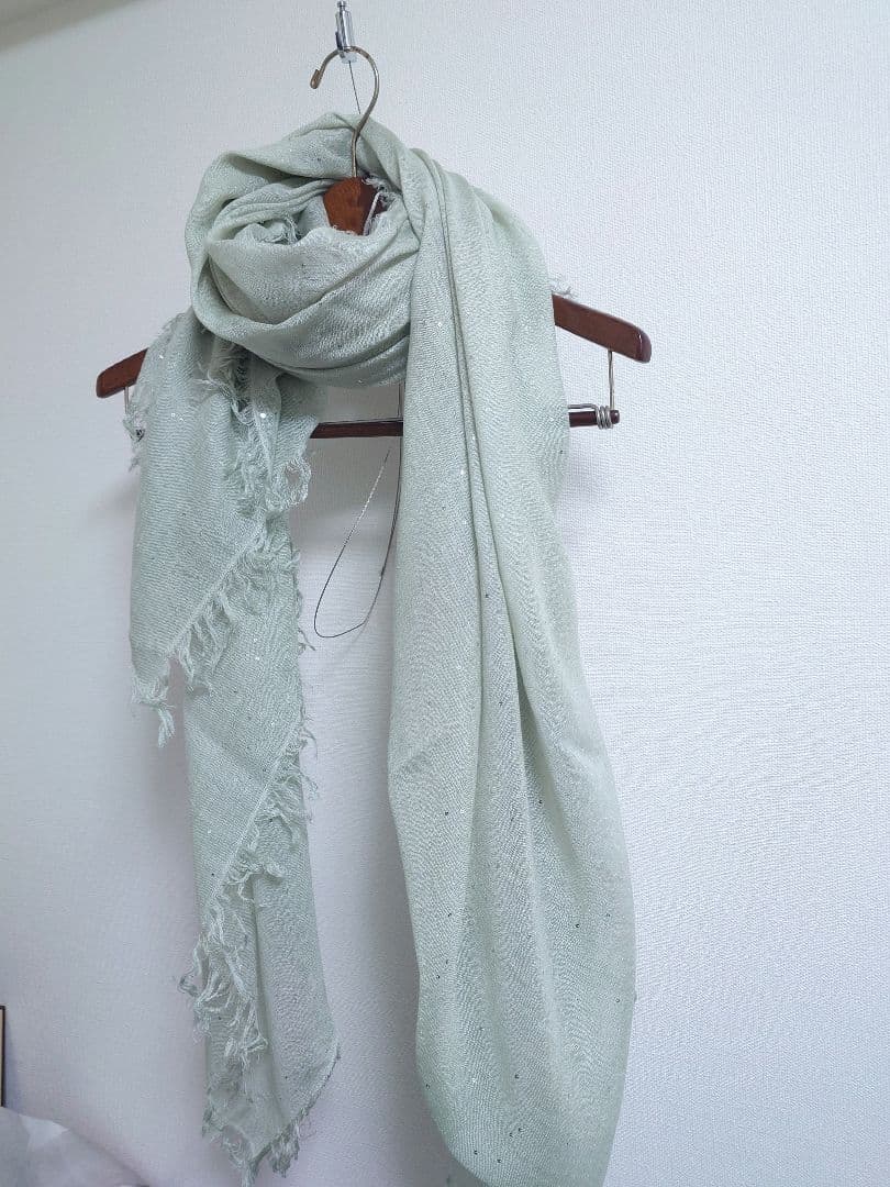 ファリエロ サルティ　Faliero Sarti　ストール　正方形　スパンコール