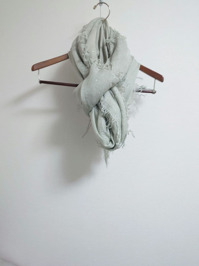 ファリエロ サルティ　Faliero Sarti　ストール　正方形　スパンコール