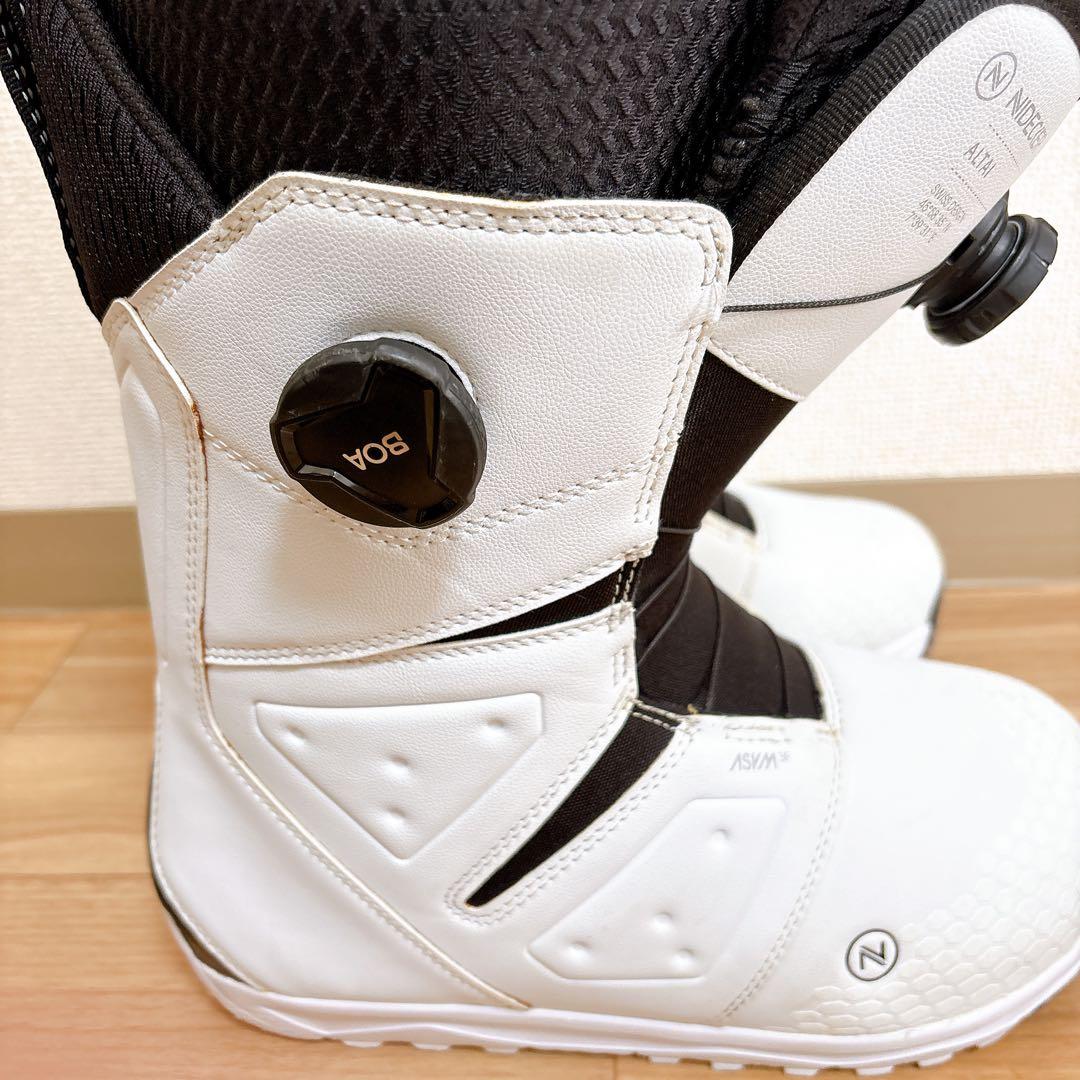 美品 NIDECKERスノーボードブーツ ALTAI ホワイト 26.5cm