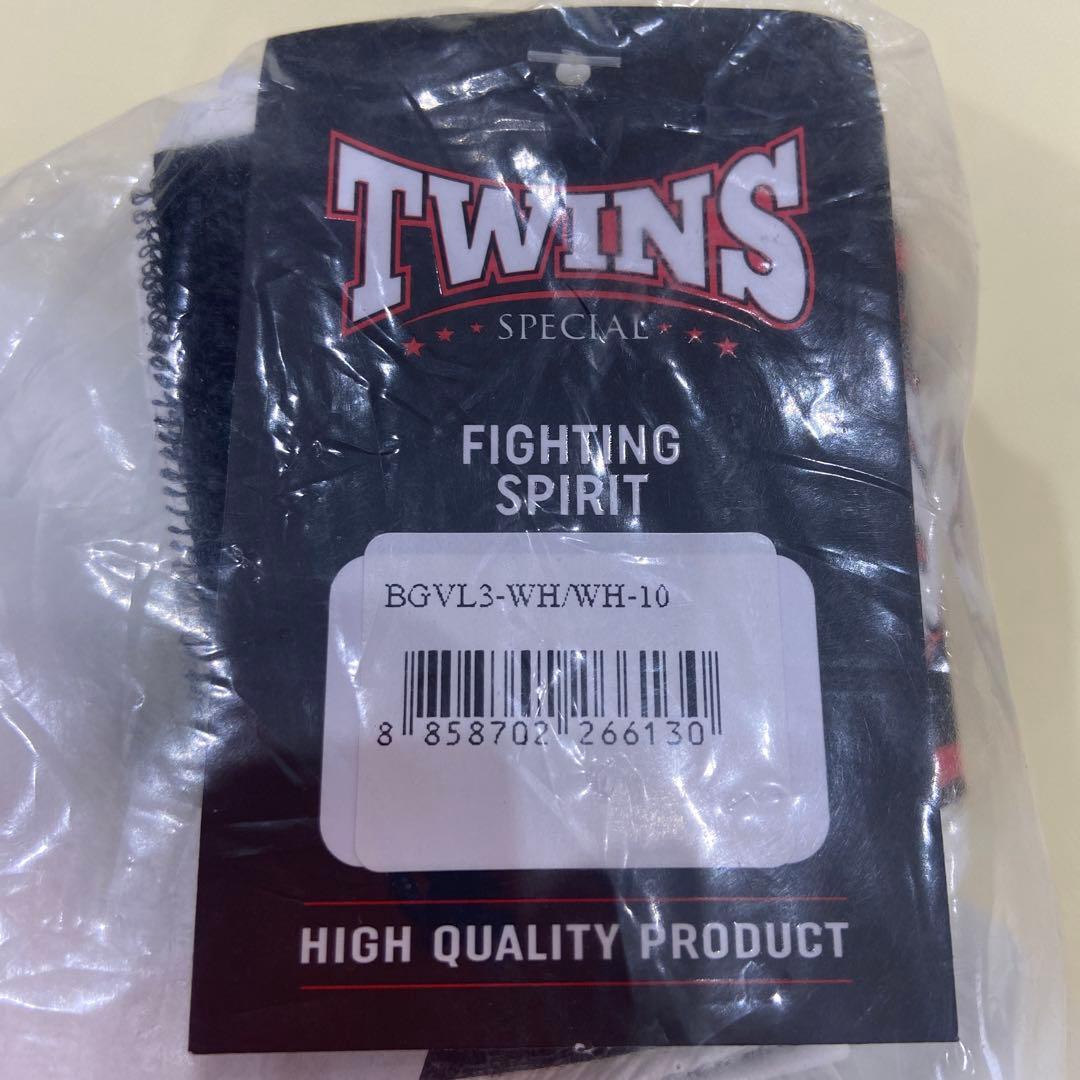 twinsグローブ　YOKKAO fairtex windy ウイニング