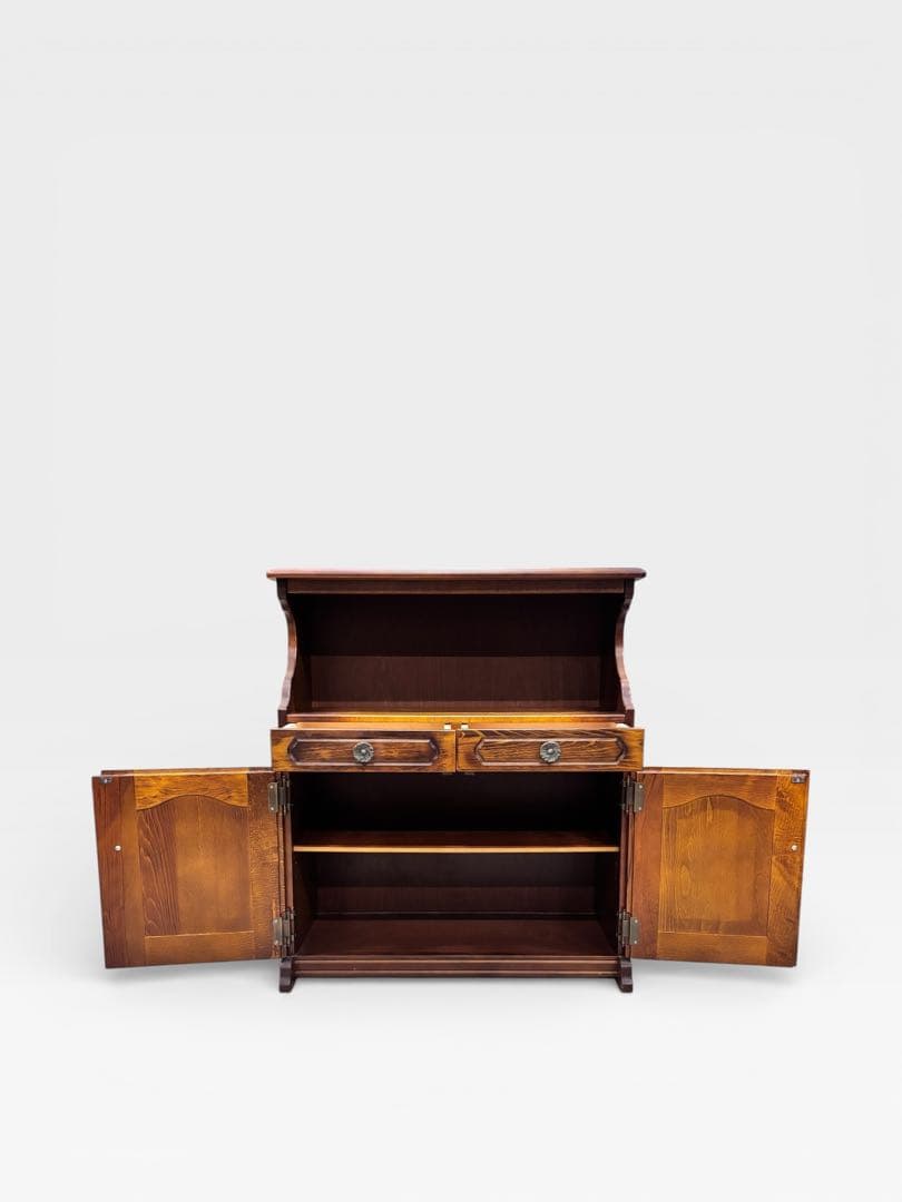 （みとりんさん専用）カリモク コロニアル キャビネット サイドボード 収納棚