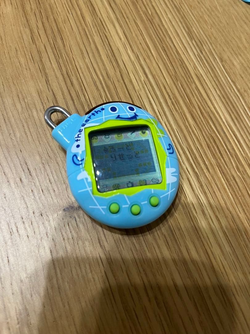 ★希少品★いぇー!ふぁみりーイロイロ! 　たまごっちプラス 　ふぁみたまワールド