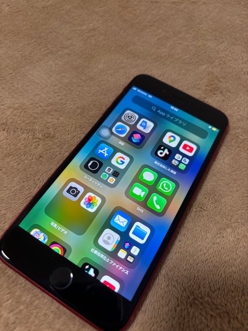 Apple iPhone 8 Plus (レッド)