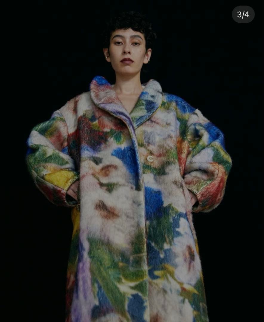 Ameri　UND TEXTURE ART FLOWER SHAGGY COAT