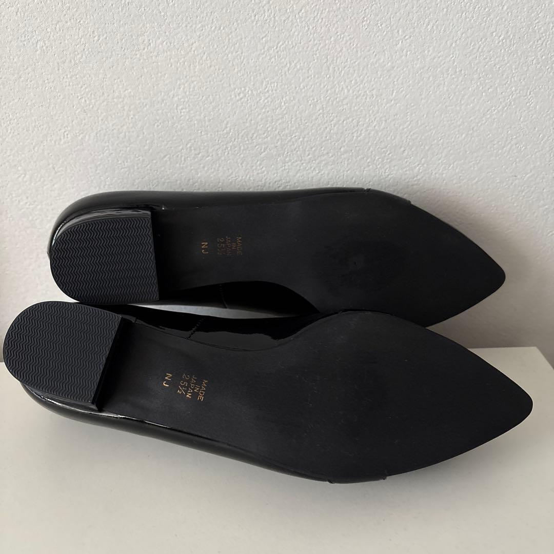 【未使用】 DIANA パンプス　フラットシューズ　エナメル 25.5cm 黒