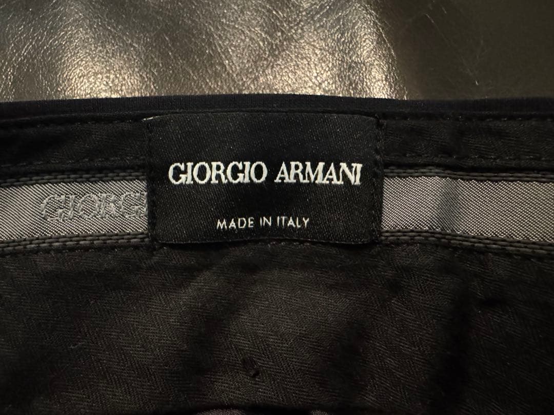 美品！ジョルジオアルマーニSOHO ライン濃紺 無地48
