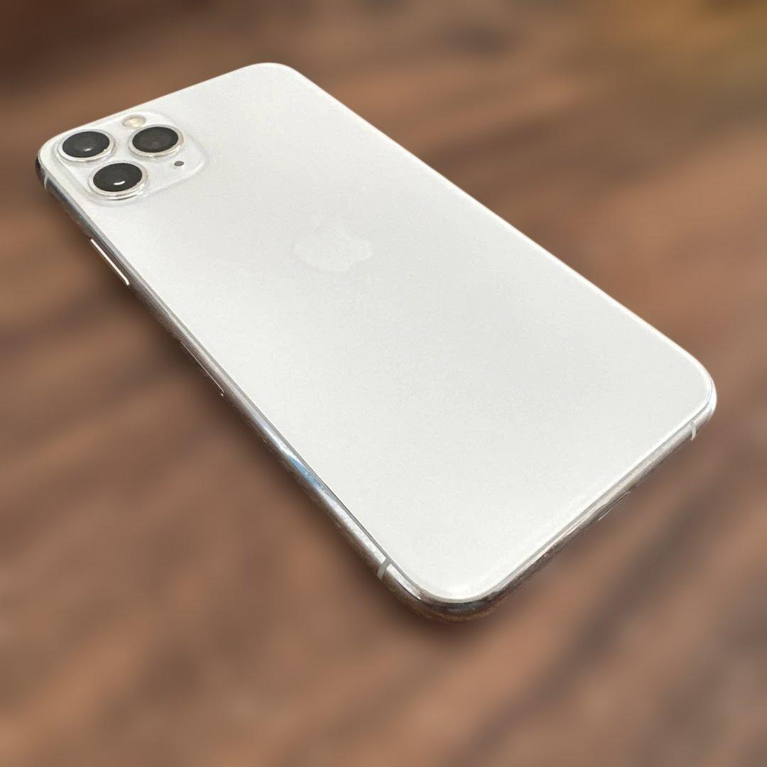 携帯電話本体 iPhone 11 pro 256gb