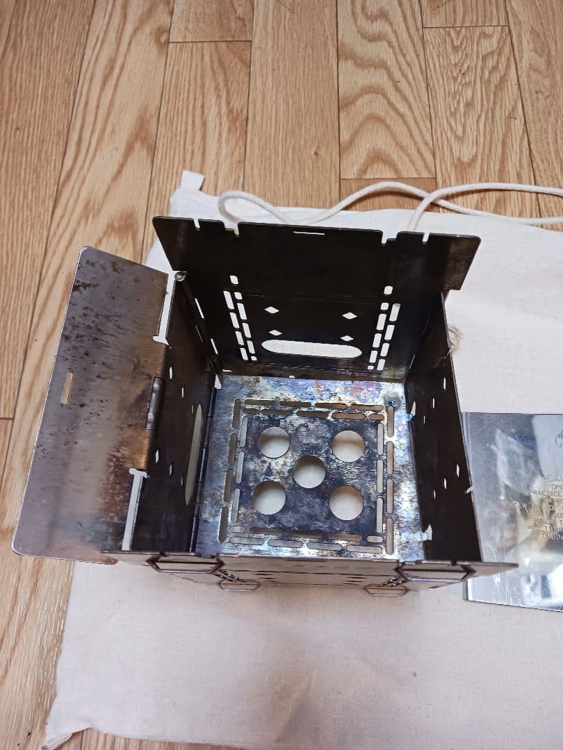 【送料込】FIREBOX Folding Stove 焚き火台