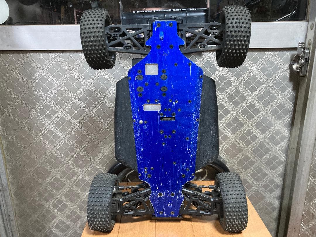 ●京商 1/8バギー インファーノVE レディーセット 送受信機付き！