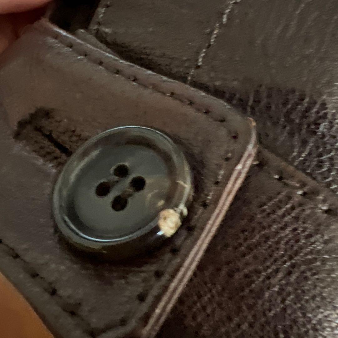 PRADA レザーパンツ