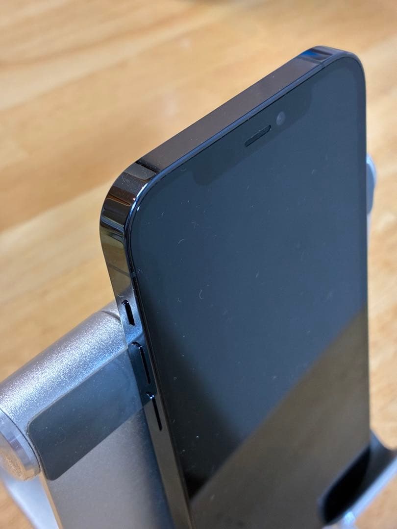 Apple iPhone 12 Proミッドナイト 6.1インチ