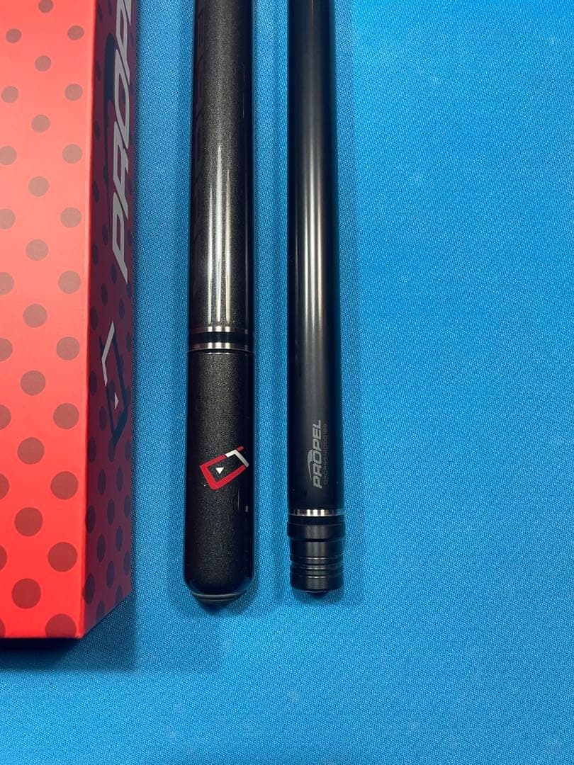 初雪　　美品　CUETEC PROPEL ジャンプキュー専用ケース付き