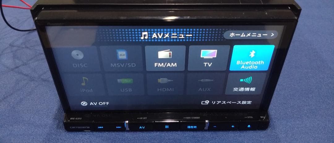 カーナビ pioneer avic-rz812-d
