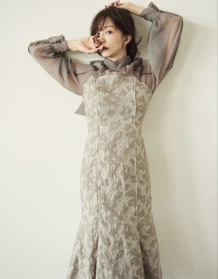 FRAY I.D グロッシーレースジャガードマーメイドワンピース