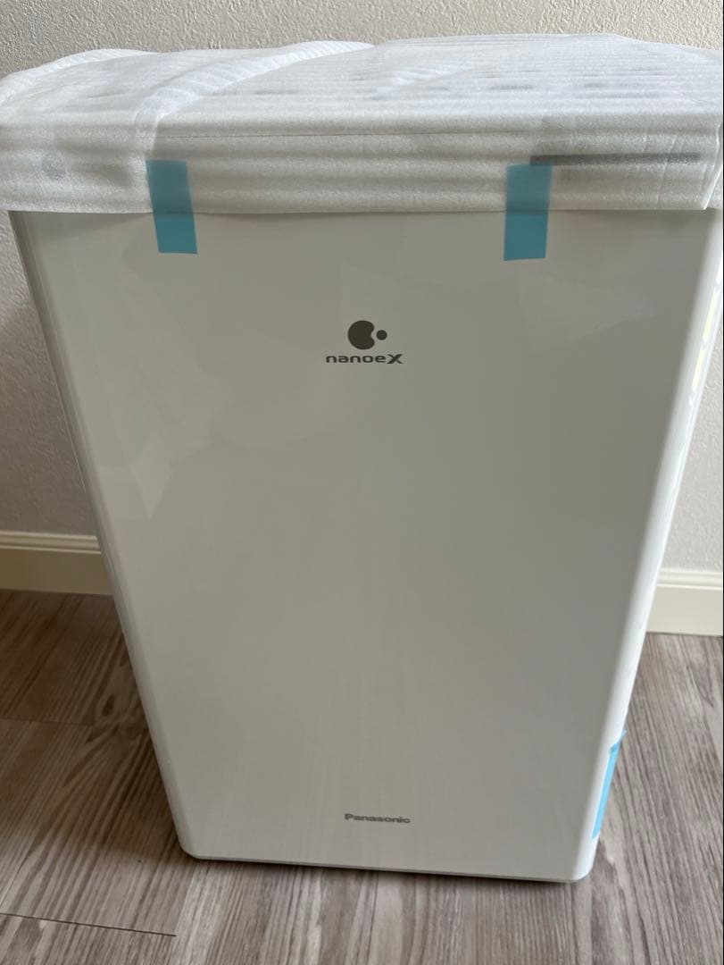 新品未使用　Panasonic 除湿機　F-YHVX120