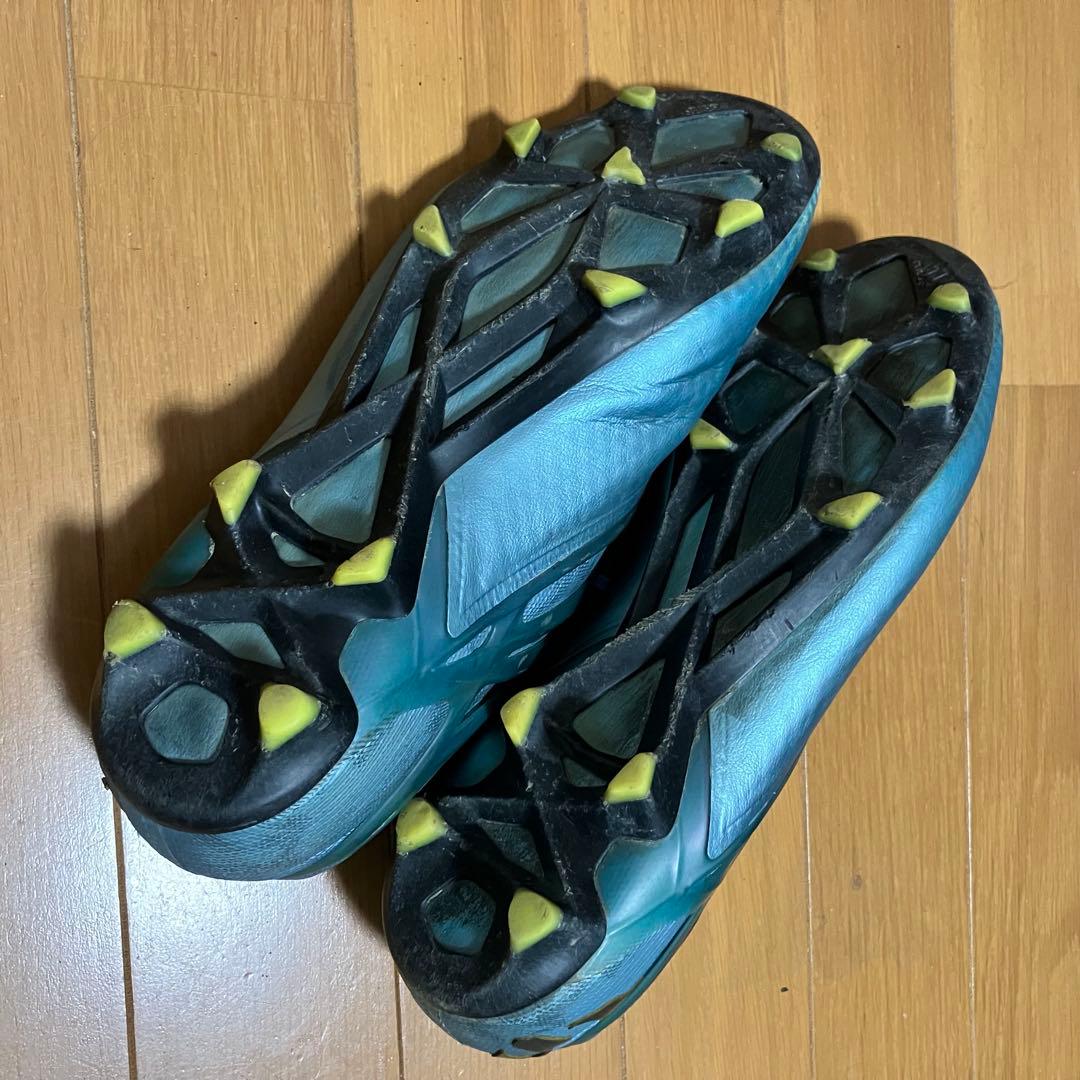 adidas 青 スパイクシューズ
