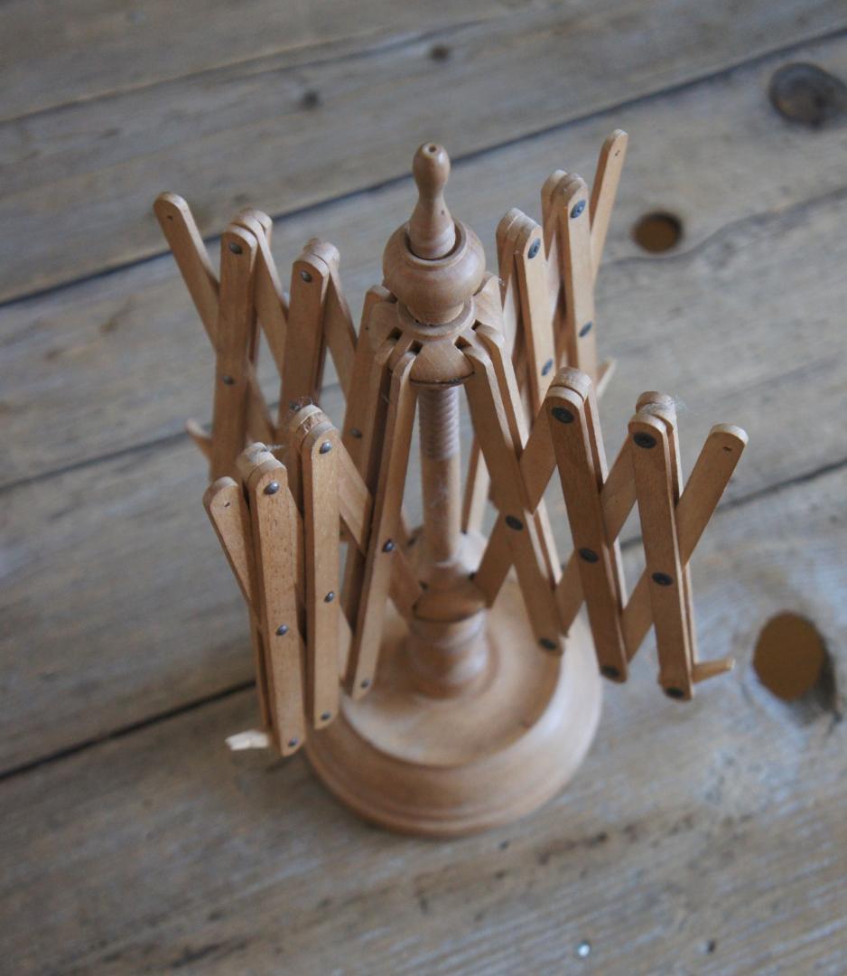 お勧め　小型　かせくり器　かせくり機　ブロカント　フランス　アンティーク