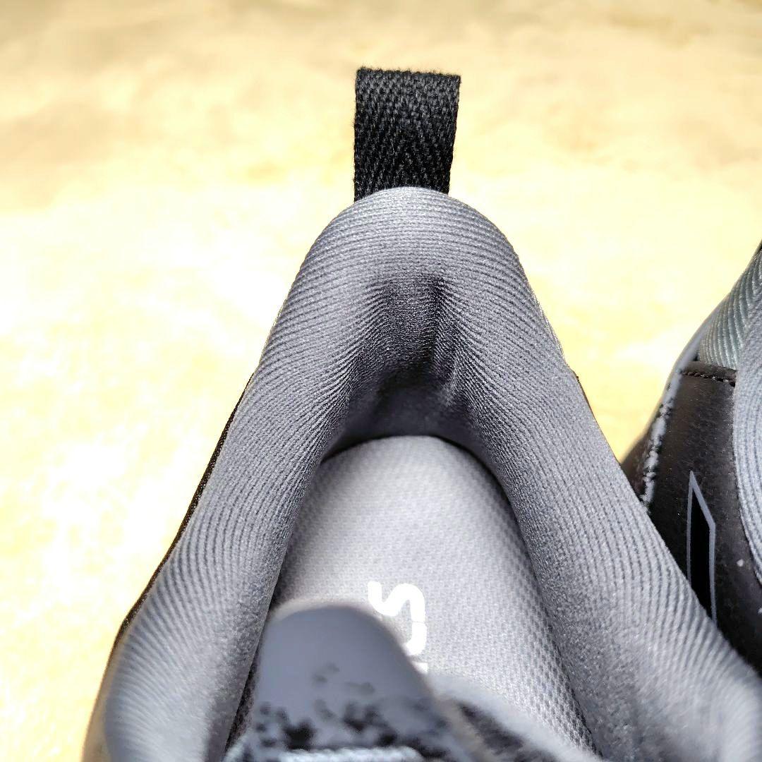 新品未使用 アシックス テニスシューズ メンズ　ワイド 26 ブラック 黒 人気