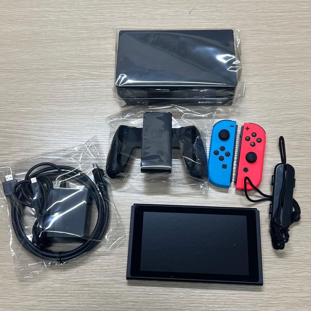 極美品 Nintendo Switch 本体 青/赤 動作確認済 HAC-001