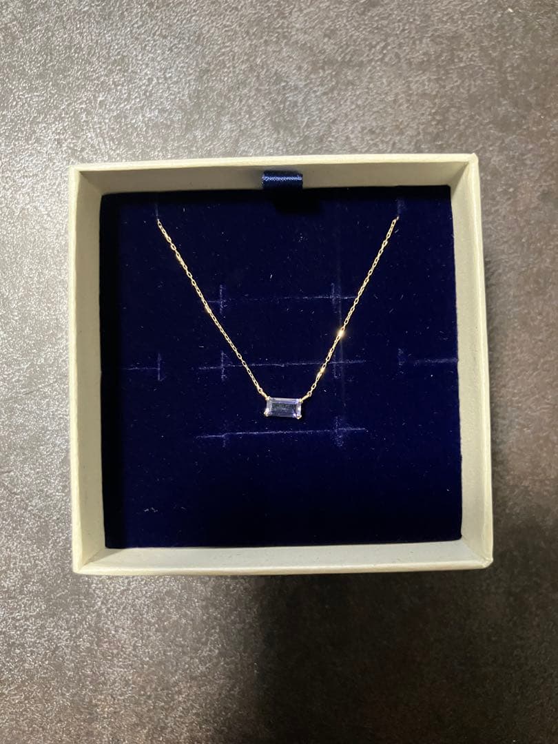 【新品未使用】ツツミ スクエアアイオライトネックレス K10