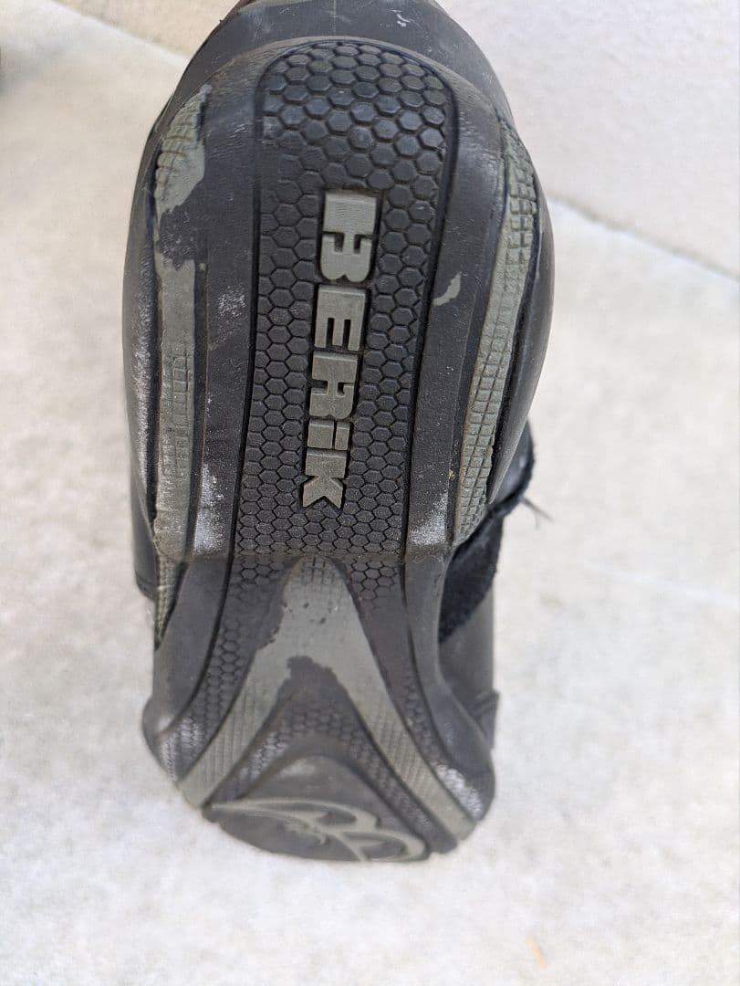 BERIK バイクブーツ 2.0 ブラック/ホワイト サイズ41